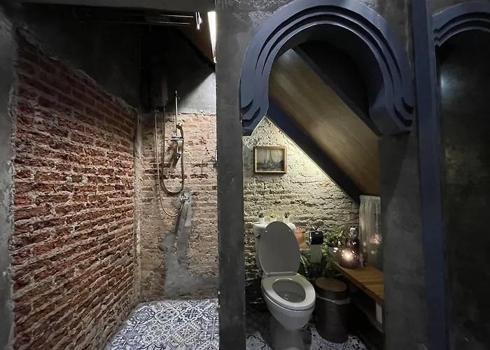 여관 Old Town